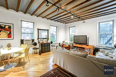 Rented by Bond New York