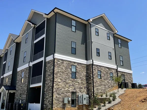456 English Commons Dr, Lynchburg, VA 24501