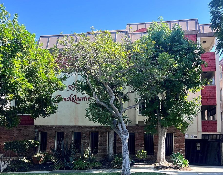 2nd image of 5651 Sumner Way Unit 113
