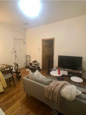 Rented by City Stop Realty | media 34