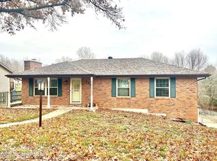 125 Queen Ridge Rd, Jefferson City, MO 65109