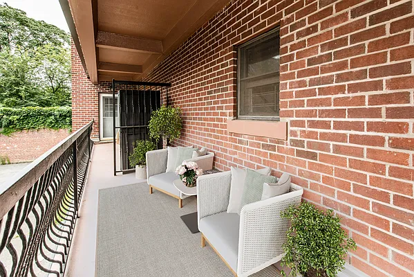 Sold by Douglas Elliman | media 2