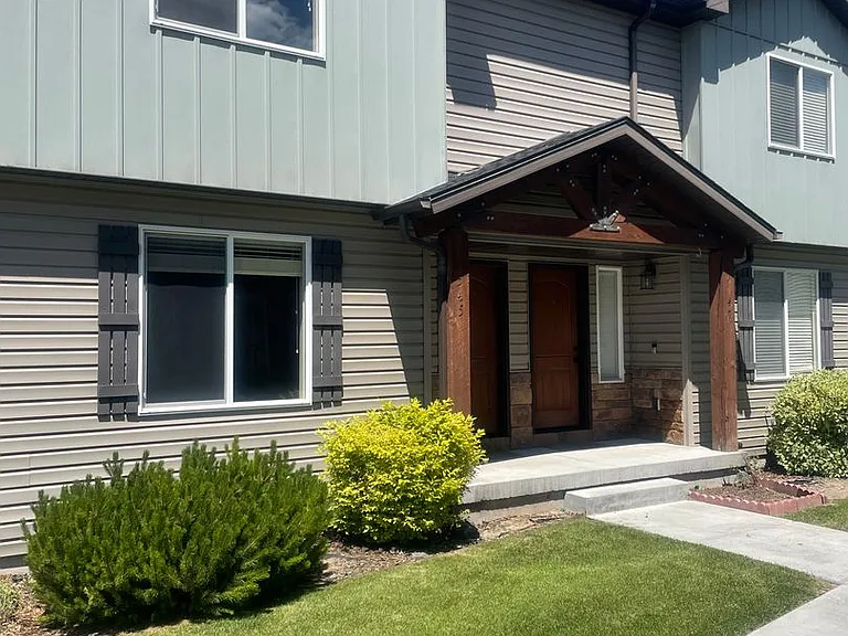 545 Countryside Ave — Photo 1