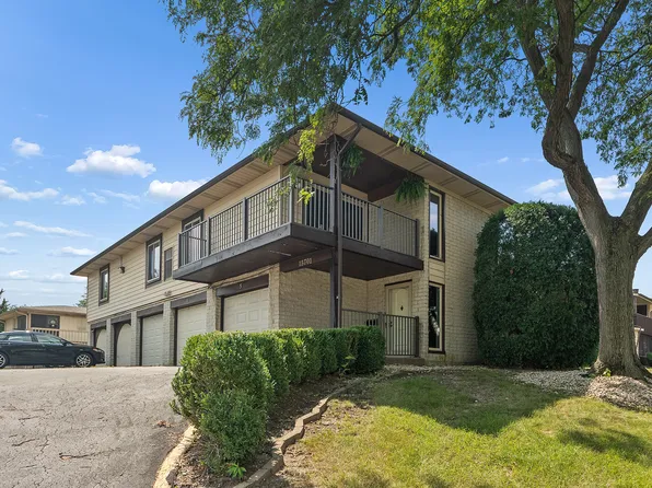 15701 Orlan Brook Dr Unit 5, Orland Park, IL 60462