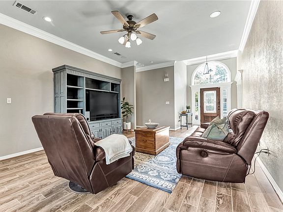 3rd image of 4423 Rocky Meadows Dr