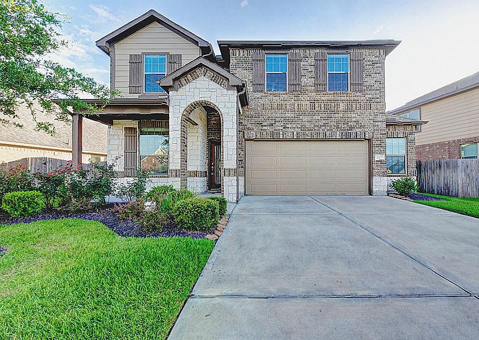 1st image of 27127 Harvest Pointe Ln