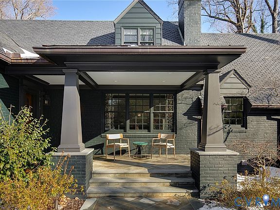 2nd image of 211 Wood Rd