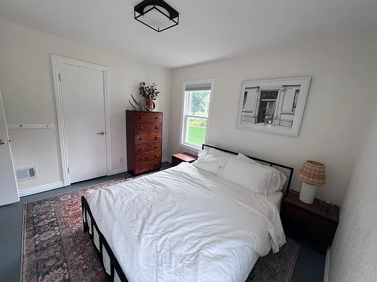 506 Chippewa St — Photo 9
