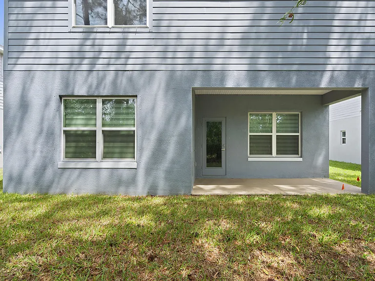 692 NE Turtleback Trl — Photo 46