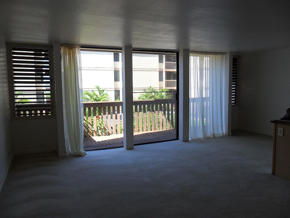 Large open living room