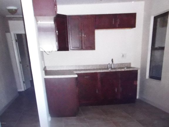 2nd image of 2158 Meharry Ave