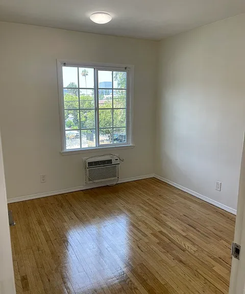 132 S Rampart Blvd #132 — Photo 7