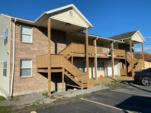 1486 Clover St, Morgantown, WV