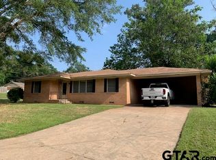2825 Tanglewood Dr, Tyler, TX 75701