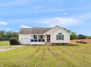 96 Sugarhill Dr, Zebulon, NC 27597