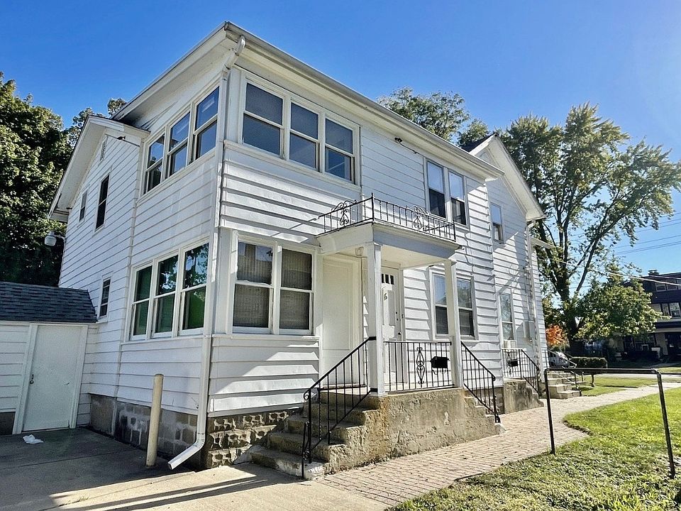 1st image of 426 E Benton St #4