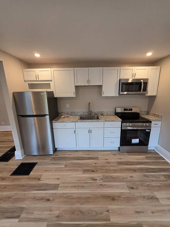 4 Mechanic St — Photo 2