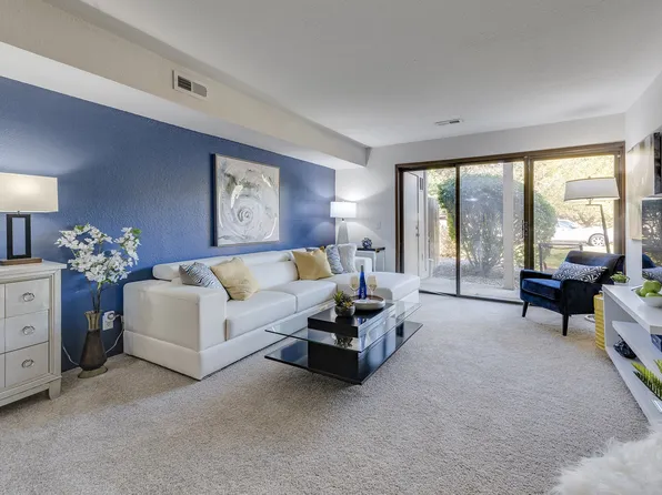 Willow Creek Apartments