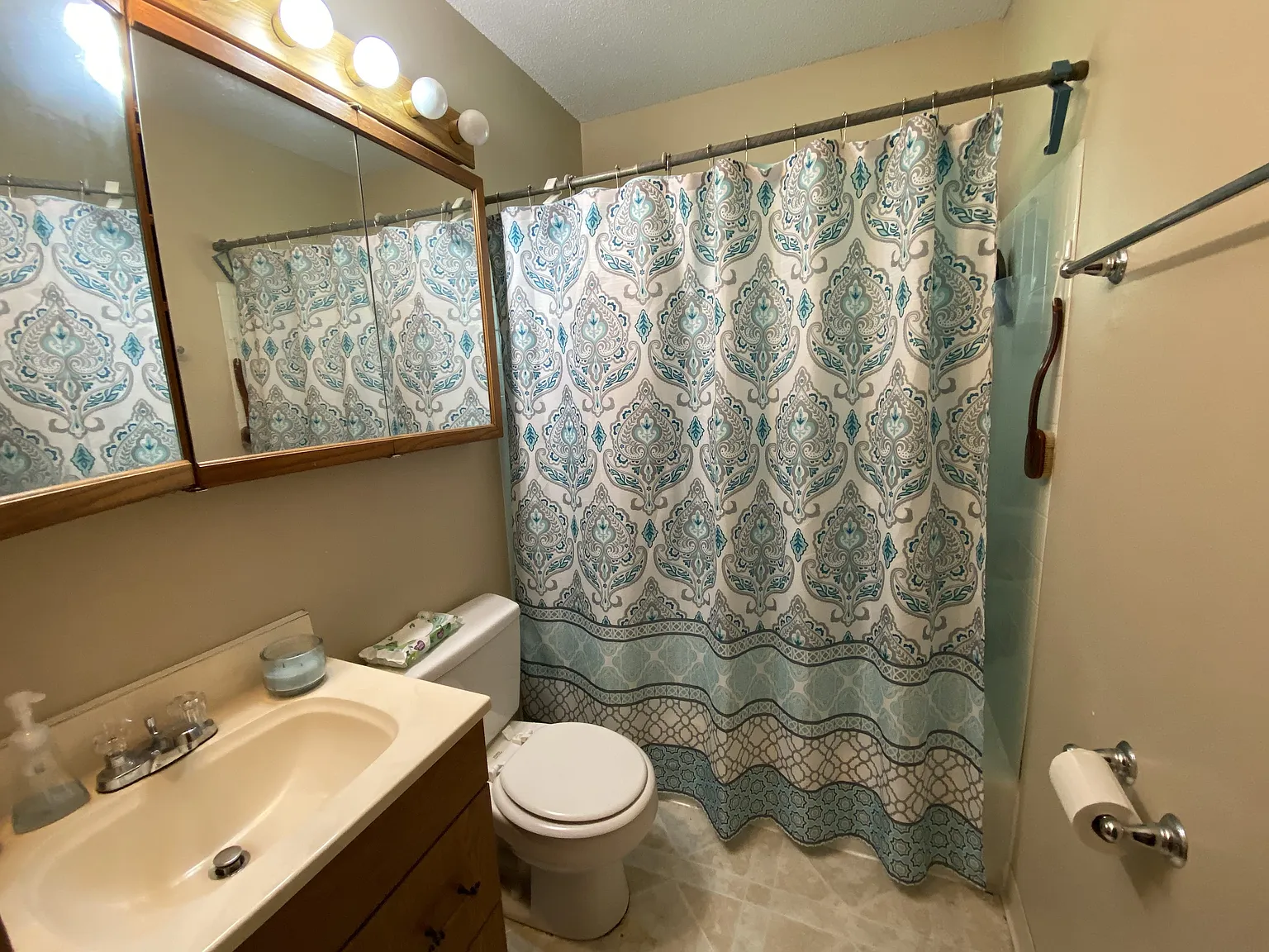 Amazing 3 bedroom House for Rent — Photo 4