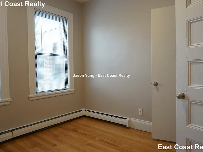 72 Gardner St #C3 — Photo 37