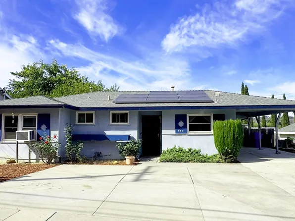 2941 E Barnwell St, Oceanside, CA 92054