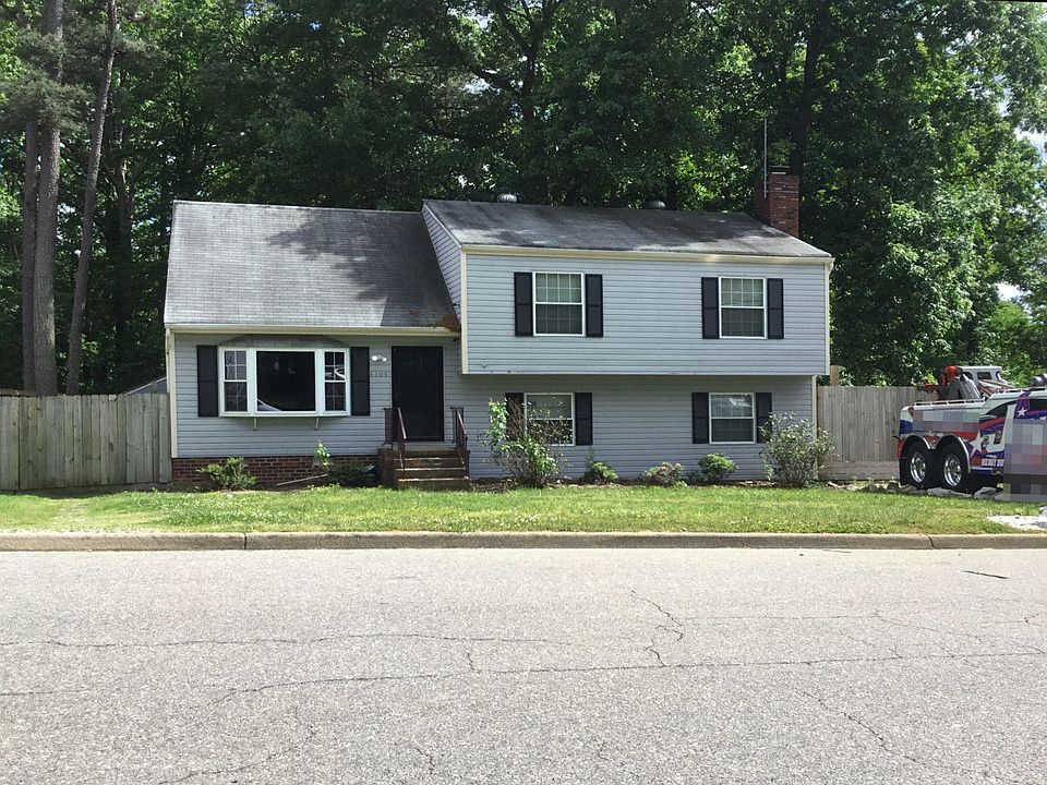 1st image of 4105 Falconway Ln