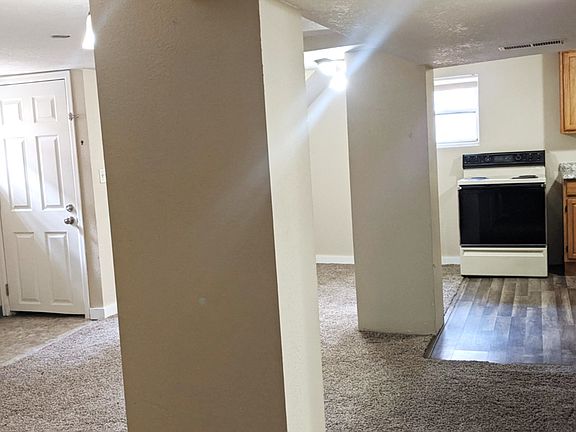 4th image of 3307 W 14th Ave Unit B