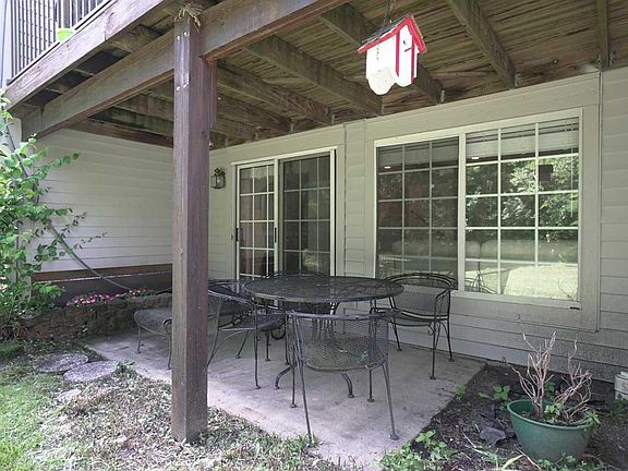 5th image of 549 Fincastle Ln