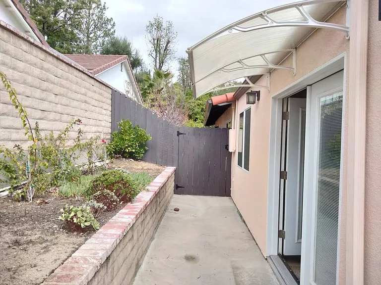 30629 Passageway Pl #A — Photo 8
