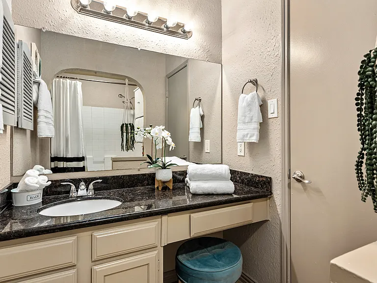 20514 Blue Beech Dr — Photo 22