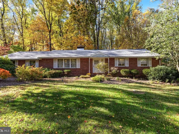 2640 Shady Ln, Lansdale, PA 19446