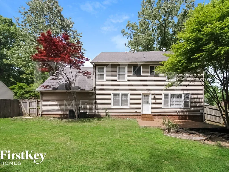 3066 Circle Gate Dr — Photo 15