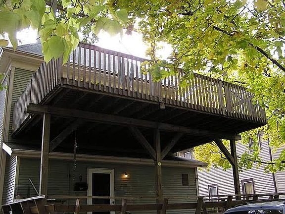 4th image of 618 College Ave