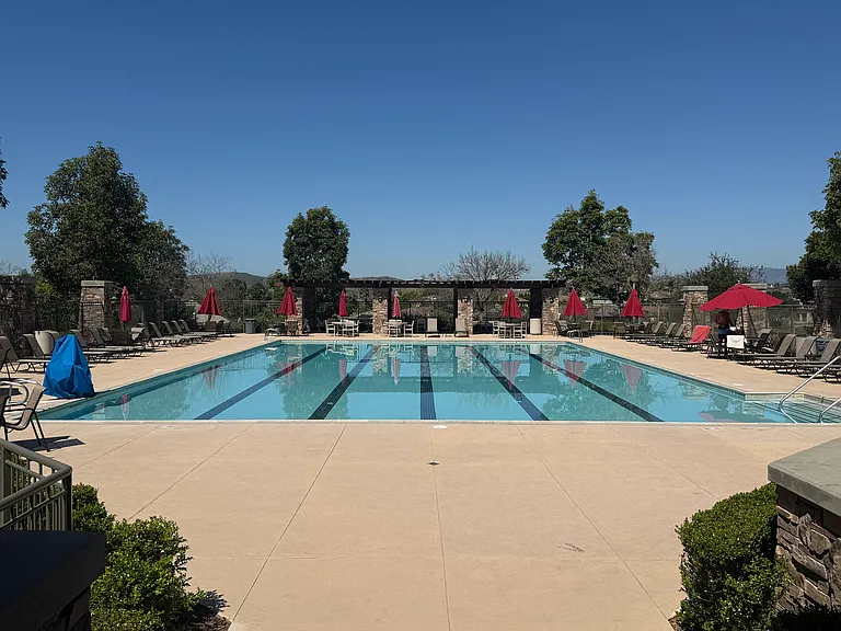 1273 Breakaway Dr — Photo 31
