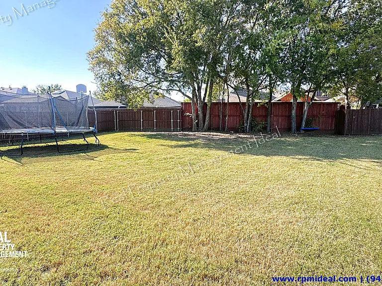 3977 Winding Hollow Dr — Photo 32
