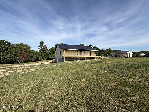 3rd image of 110 Don Conatser Rd
