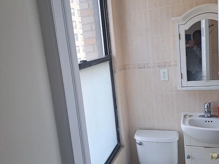 216 W 100th St #1022 — Photo 14