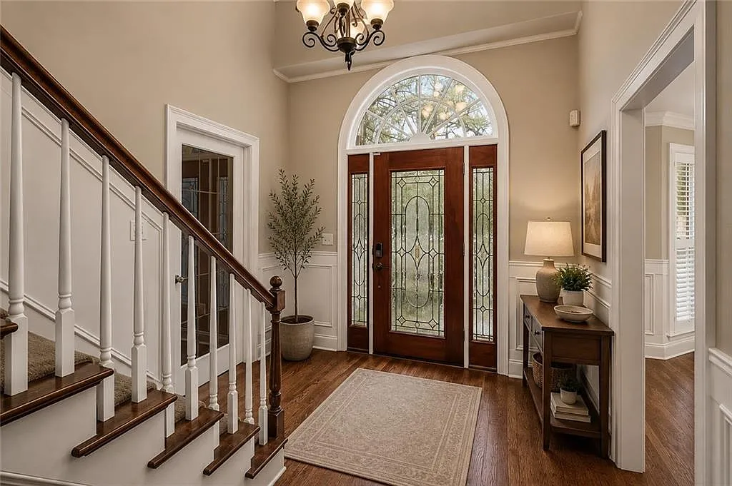 5 bed, 3.5 bath, 3752 sqft, $4,000 — Photo 3