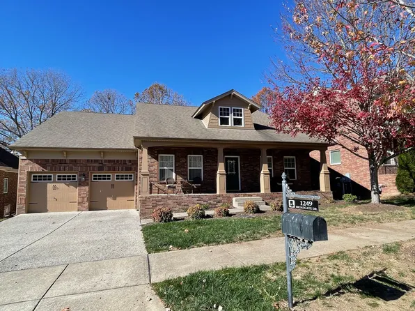 1249 Broadgate Dr, Franklin, TN 37067