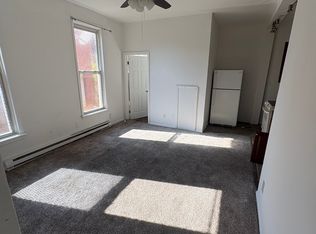 1306 Vernon St #1, Harrisburg, PA 17104