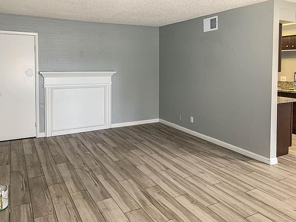 4th image of 4320 Gannet Cir Unit 113