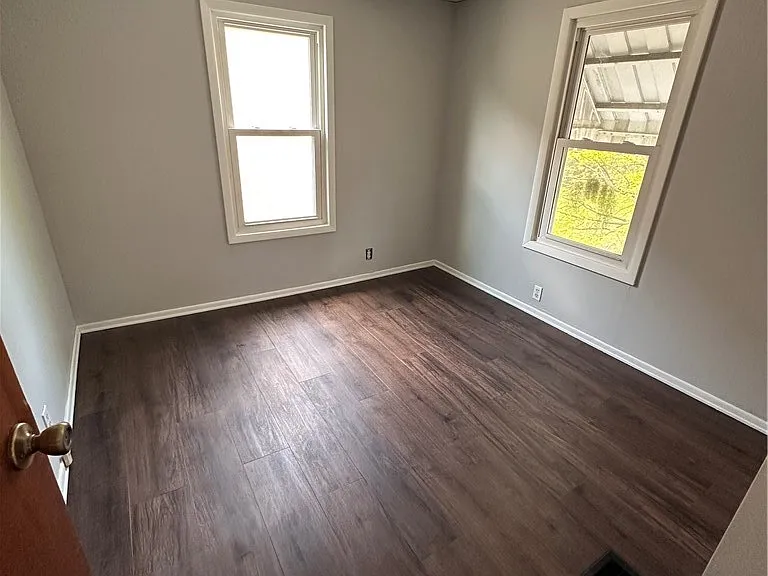 1418 Beckham St — Photo 10