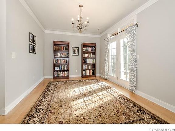 4th image of 9639 Denbolme St