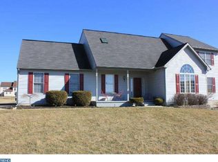 314 Wheatsheaf Dr, New Castle, DE 19720