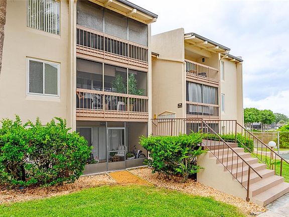 2nd image of 618 Orange Dr APT 216