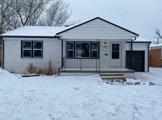 1115 Inverness Dr, Wichita, KS 67218