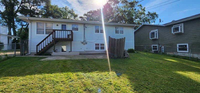 2nd image of 33276 N Sunset Ave