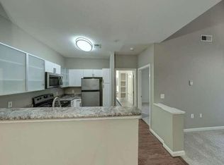 4225 Summit Manor Ct #304, Fairfax, VA 22033