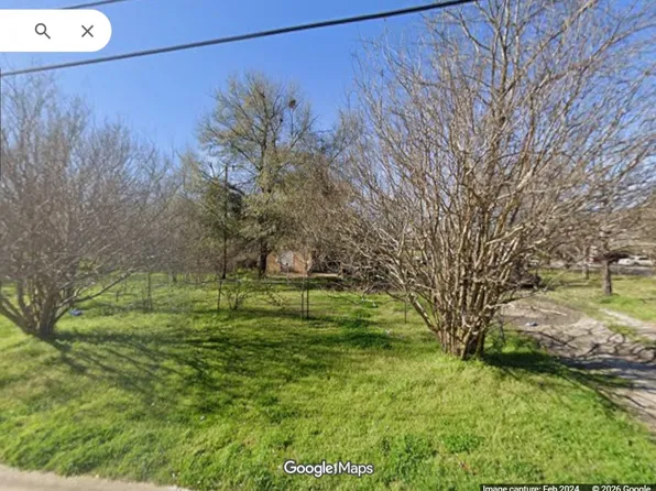 820 E 4th Ave, Corsicana, TX 75110