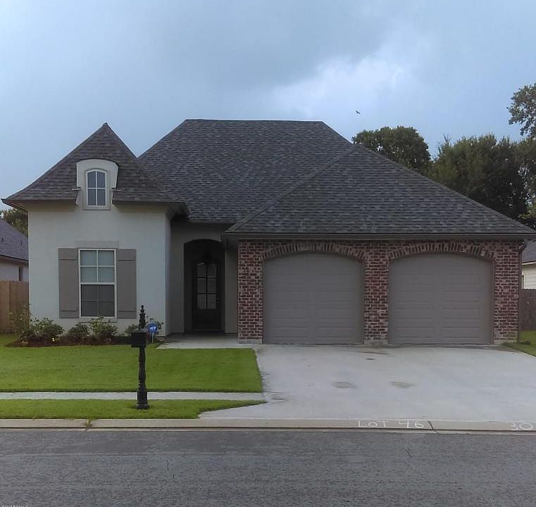 1st image of 303 Monterey Dr